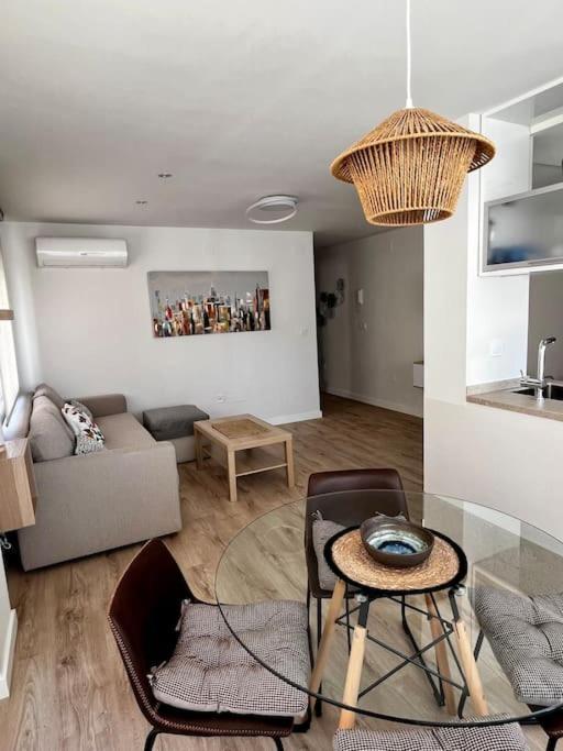 Apartamento En Benicasim เบนิสกัสซิม ภายนอก รูปภาพ