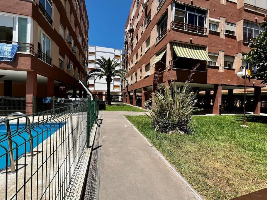 Apartamento En Benicasim เบนิสกัสซิม ภายนอก รูปภาพ